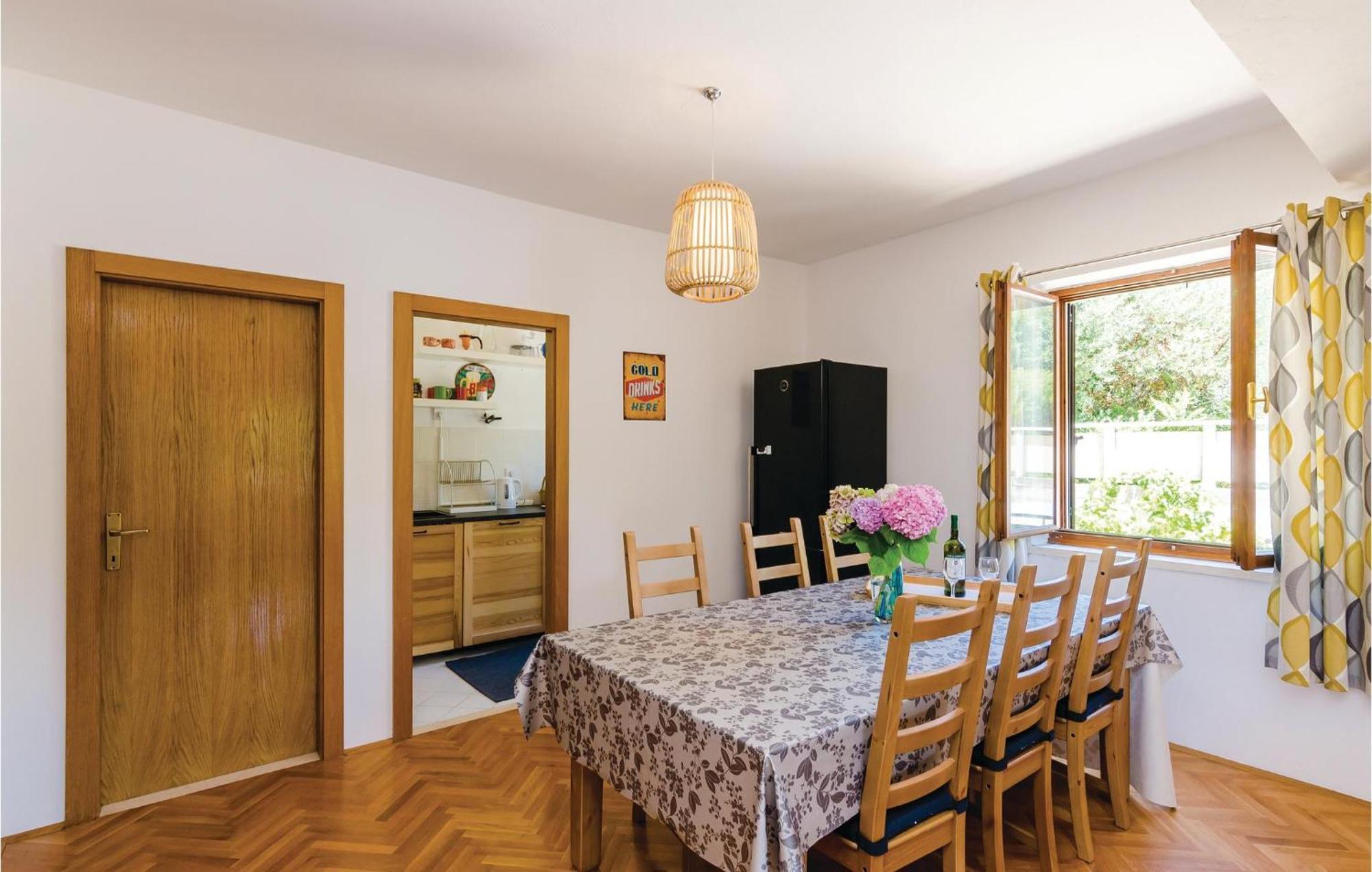 5 Bedroom Gorgeous Home In סלאנו מראה חיצוני תמונה